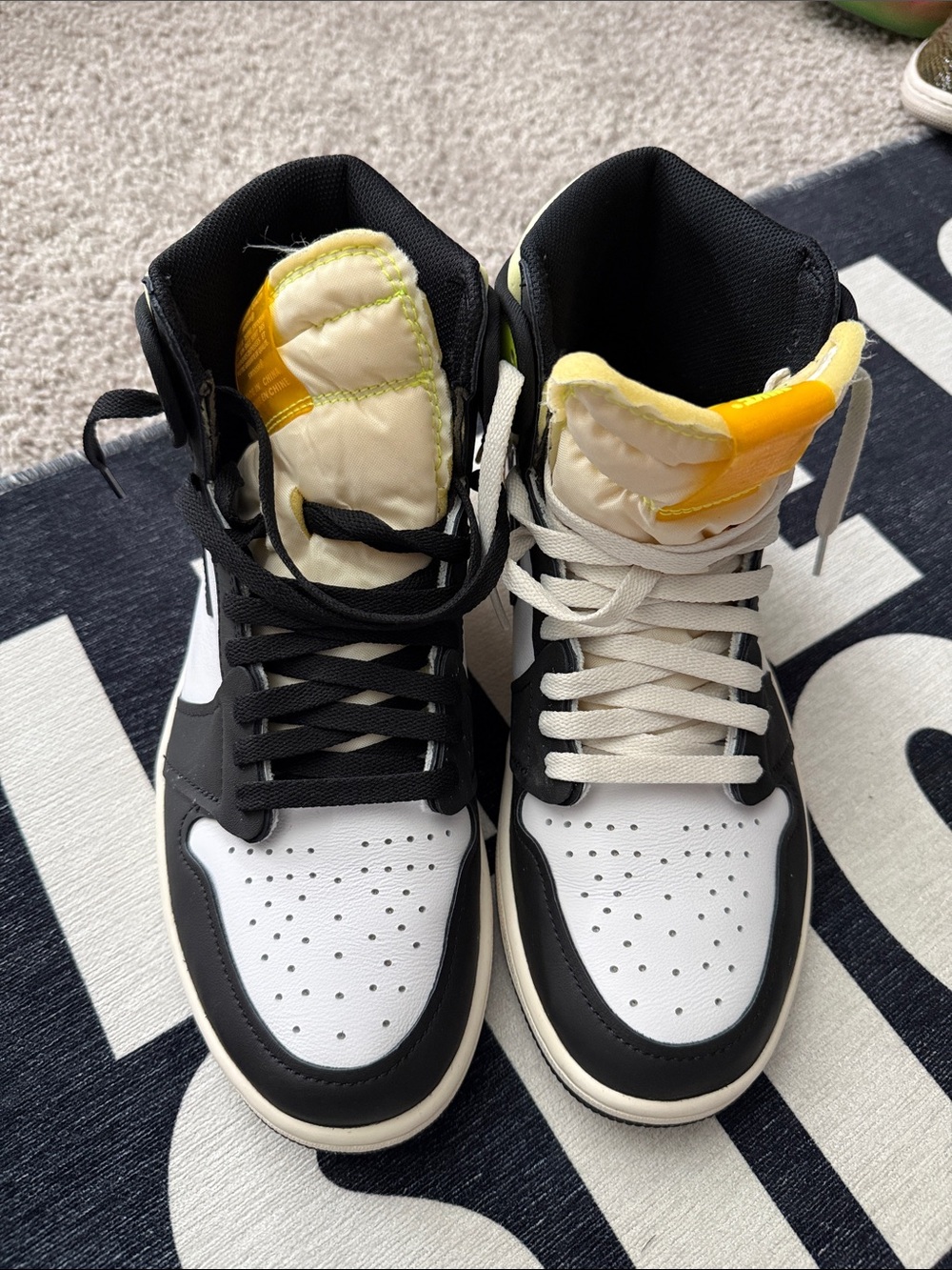Air Jordan 1 Retro High “Volt Gold”Black, White & Yellow